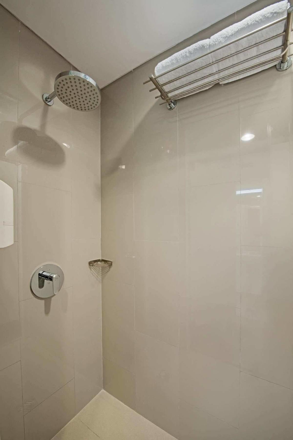 Whiz Prime Hotel Pajajaran בוגור מראה חיצוני תמונה