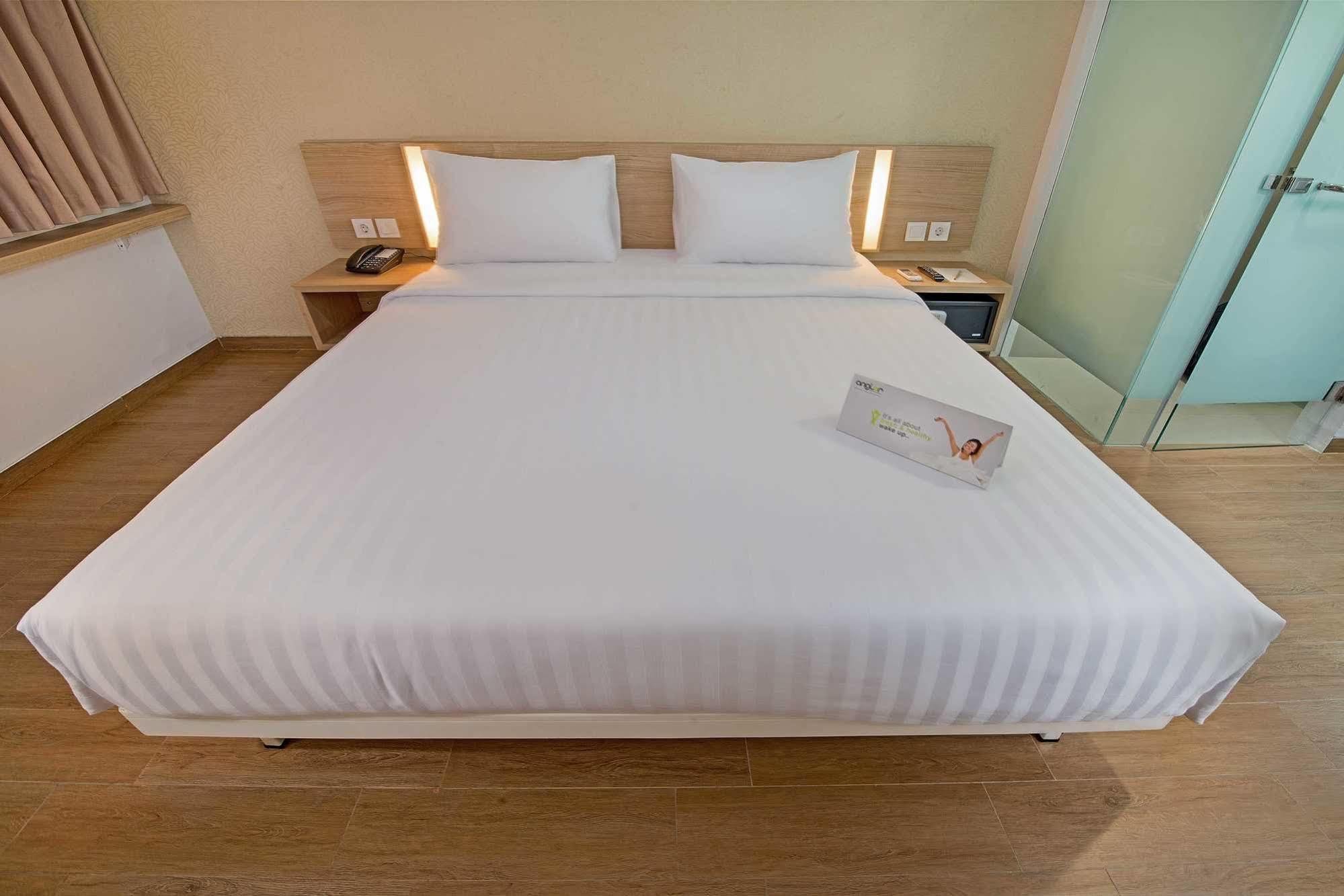 Whiz Prime Hotel Pajajaran בוגור מראה חיצוני תמונה